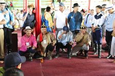 Nadaam in Ulaanbaatar (Knöchelchenschnipsen) Zu den Nomaden der Westmongolei, Mongolei, 09.07. - 30.07.2016