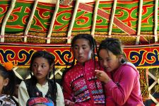 Kasachen Zu den Nomaden der Westmongolei, Mongolei, 09.07. - 30.07.2016