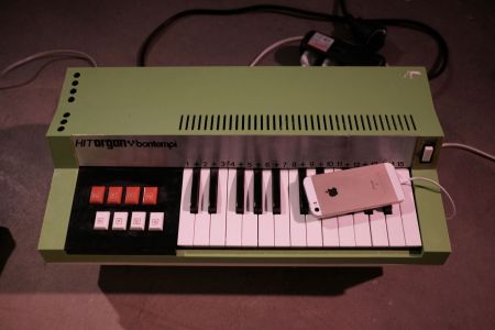 organ 1 Jon Heilbron, Piece for Chord Organs / KM28