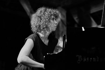Magda Mayas